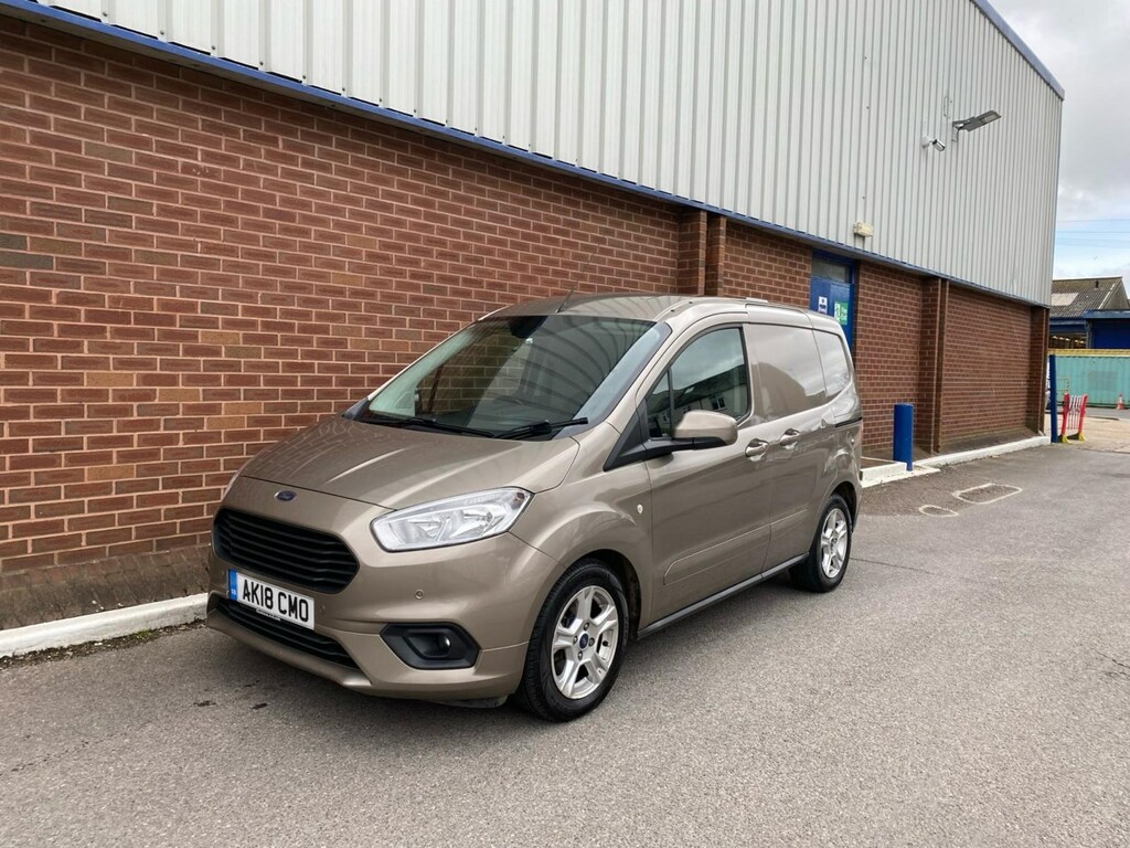 Compare Ford Transit Courier Courier 1.0 Ecoboost Limited Van 6 Speed AK18CMO Silver