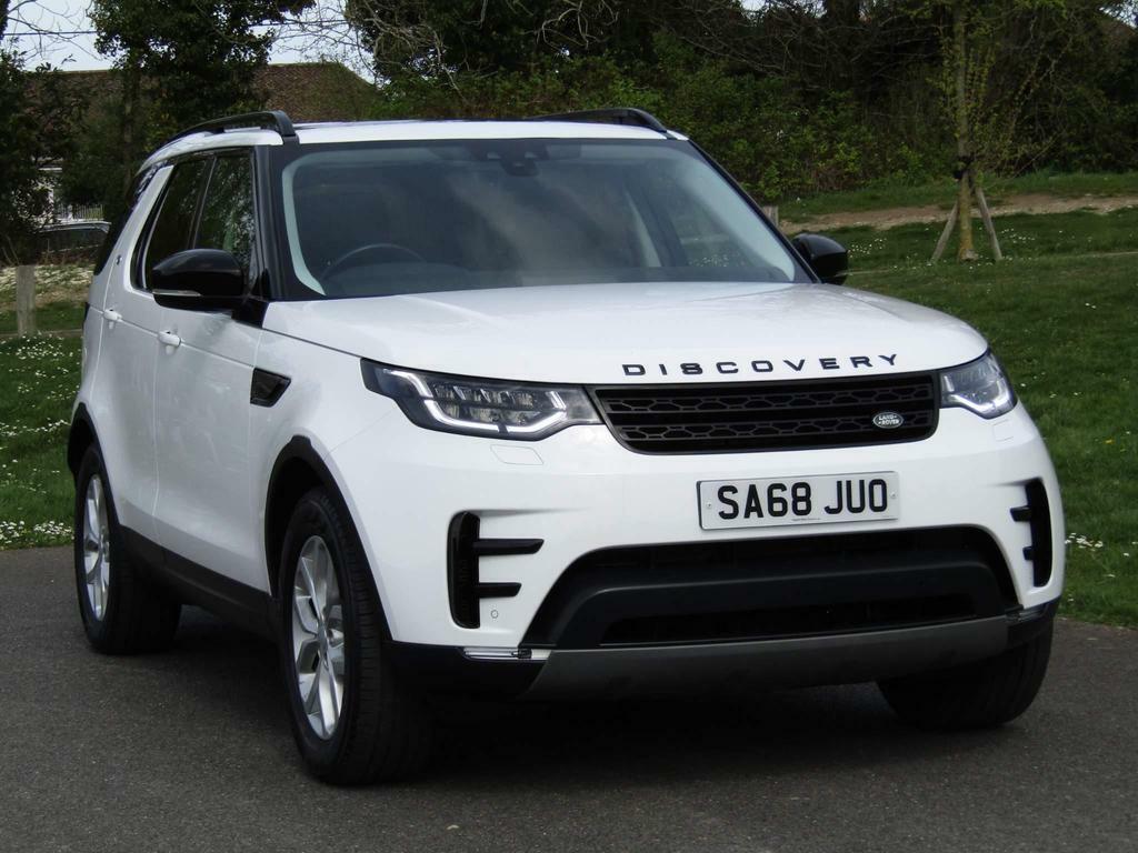 Compare Land Rover Discovery 3.0 Td V6 Se 4Wd Euro 6 Ss SA68JUO White