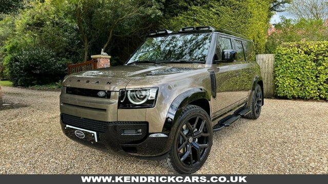 Land Rover Defender 3.0 Xs Edition 246 Bhp Brown #1