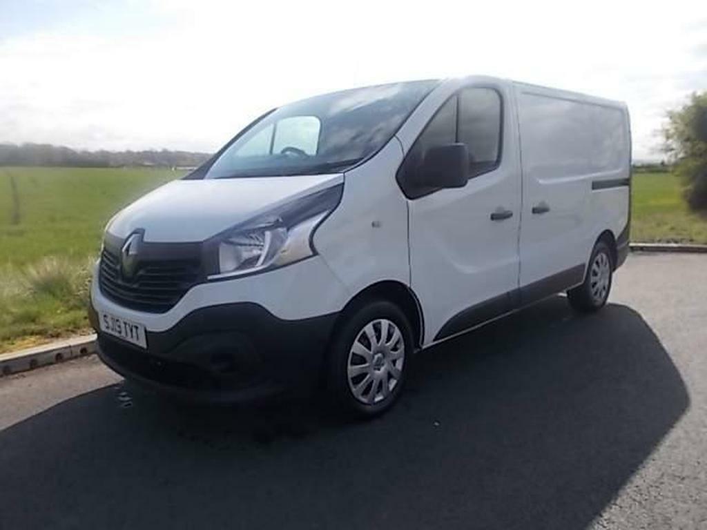 Compare Renault Trafic 1.6 Dci 27 Business Swb Standard Roof Euro 6 SJ19TYT White