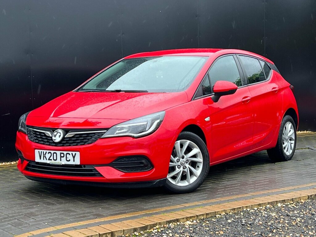 Compare Vauxhall Astra Astra Business Edition Nav T VK20PCY Red