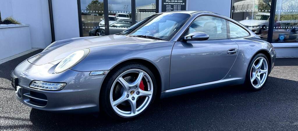 Compare Porsche 911 Carrera 4S 3.8 Coupe D3AHP Grey