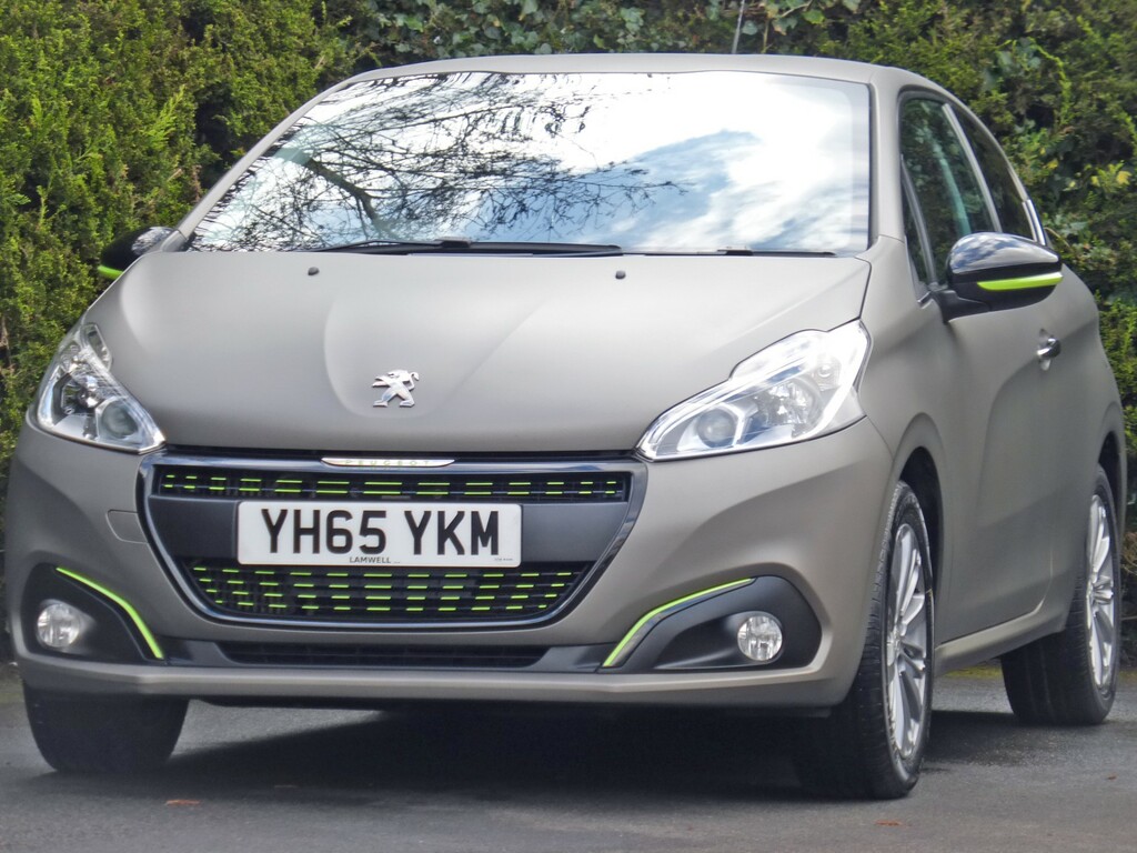 Compare Peugeot 208 1.2 Allure YH65YKM Grey