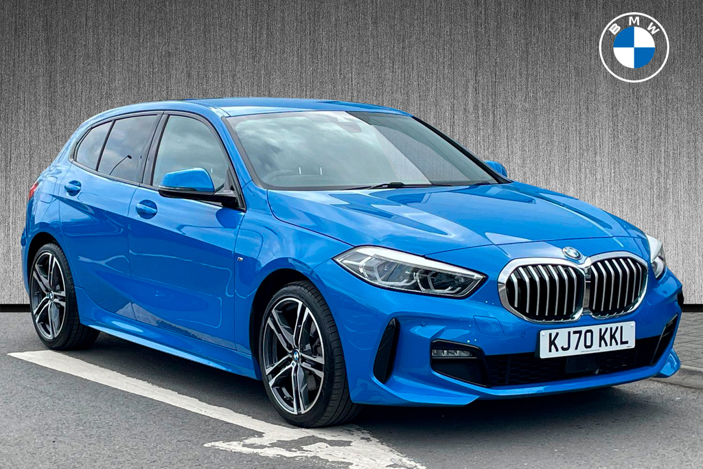 Compare BMW 1 Series 118I M Sport KJ70KKL Blue