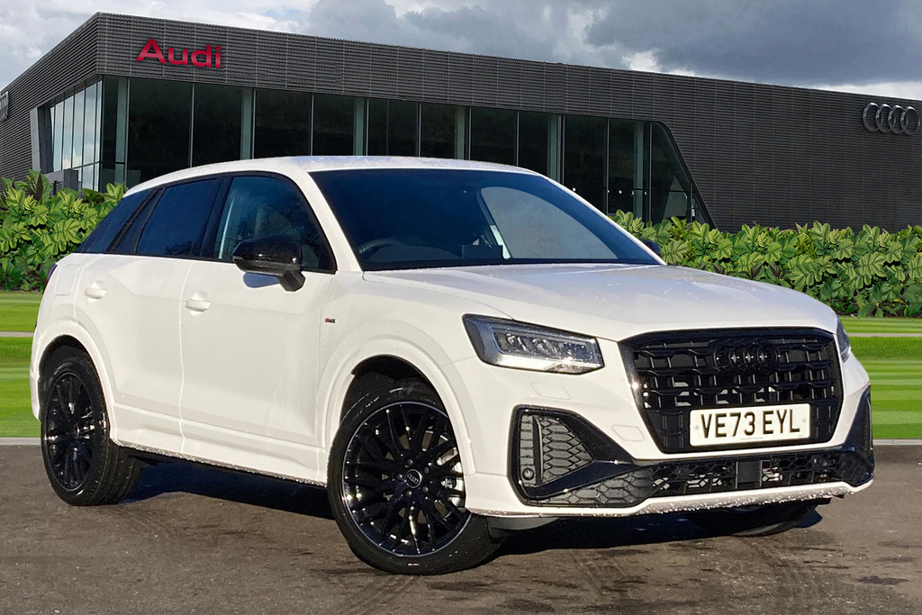 Compare Audi Q2 Black Edition 30 Tfsi 110 Ps 6-Speed VE73EYL White