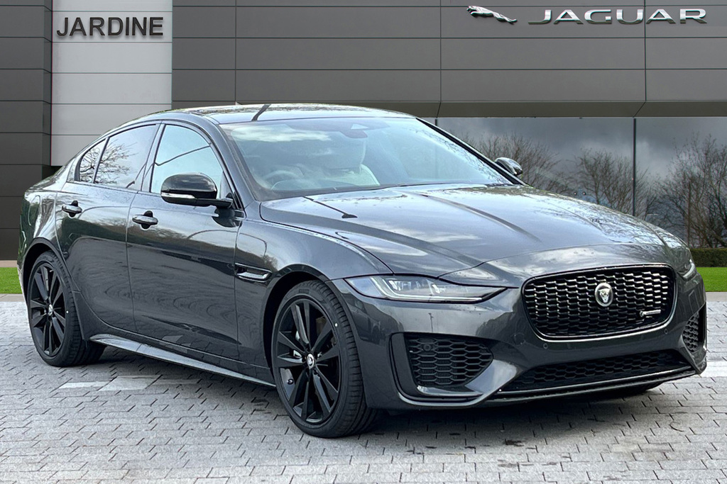 Compare Jaguar XE 2.0 P250 R-dynamic Hse Black  Grey