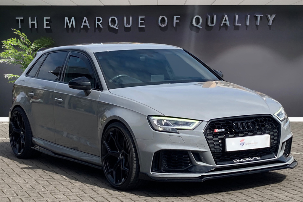 Compare Audi RS3 2.5 Tfsi Rs 3 Quattro S Tronic MD67WFW Grey