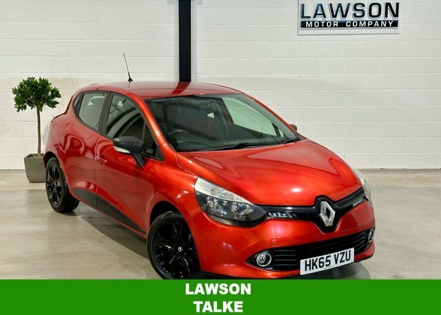 Renault Clio 1.1 Play 16V 73 Bhp Red #1