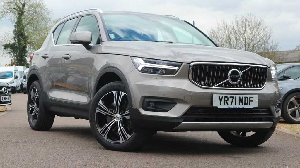 Volvo XC40 Suv 1.5H T5 Twin Engine Recharge 10.7Kwh Inscripti Grey #1