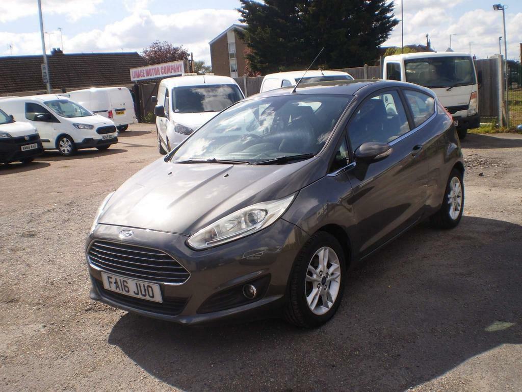 Compare Ford Fiesta 1.0T Ecoboost Zetec Euro 6 Ss FA16JUO Grey