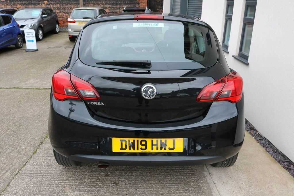 Compare Vauxhall Corsa Hatchback DW19HWJ Black
