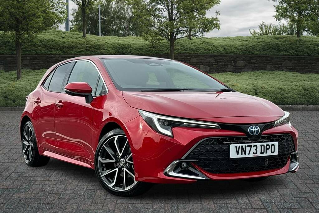 Compare Toyota Corolla 1.8 Hybrid Excel Cvt VN73DPO Red