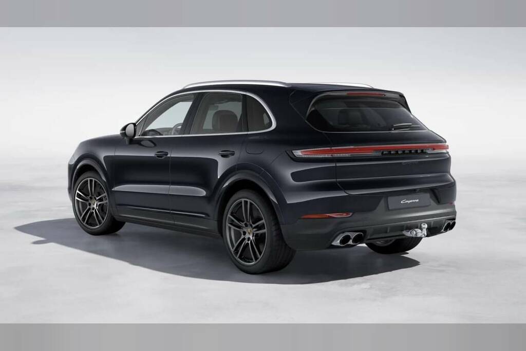 Compare Porsche Cayenne E-hybrid Tiptronic S 5 Seat YX73ZWD Black
