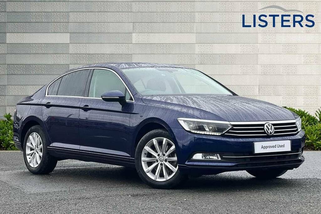 Compare Volkswagen Passat 1.4 Tsi 150 Se Business CY18CZH Blue