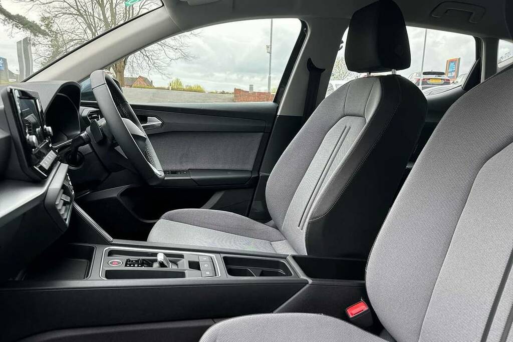Compare Seat Leon 1.0 Etsi Se Dsg VK24AJX Grey