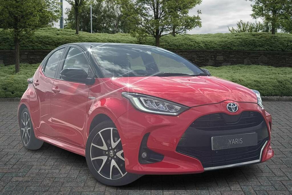 Compare Toyota Yaris 1.5 Hybrid Launch Edition Cvt VU70OVB Orange
