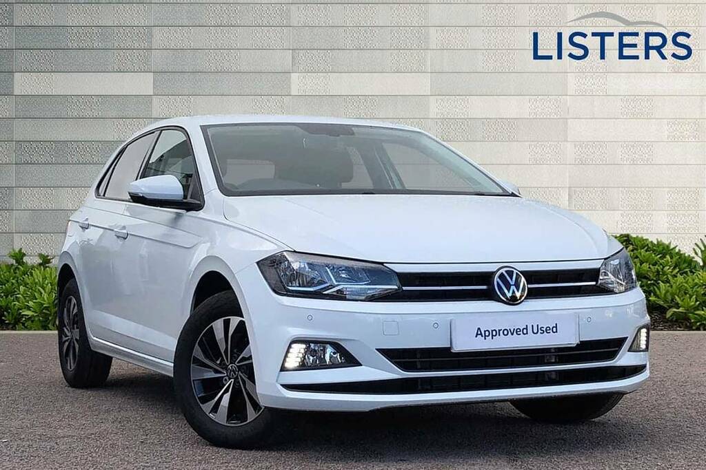 Compare Volkswagen Polo 1.0 Tsi 95 Match FM21YCD White