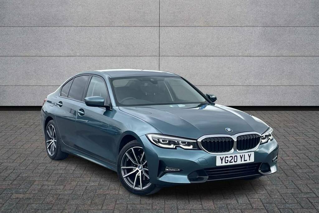 Compare BMW 3 Series 320I Xdrive Sport YG20YLY Blue