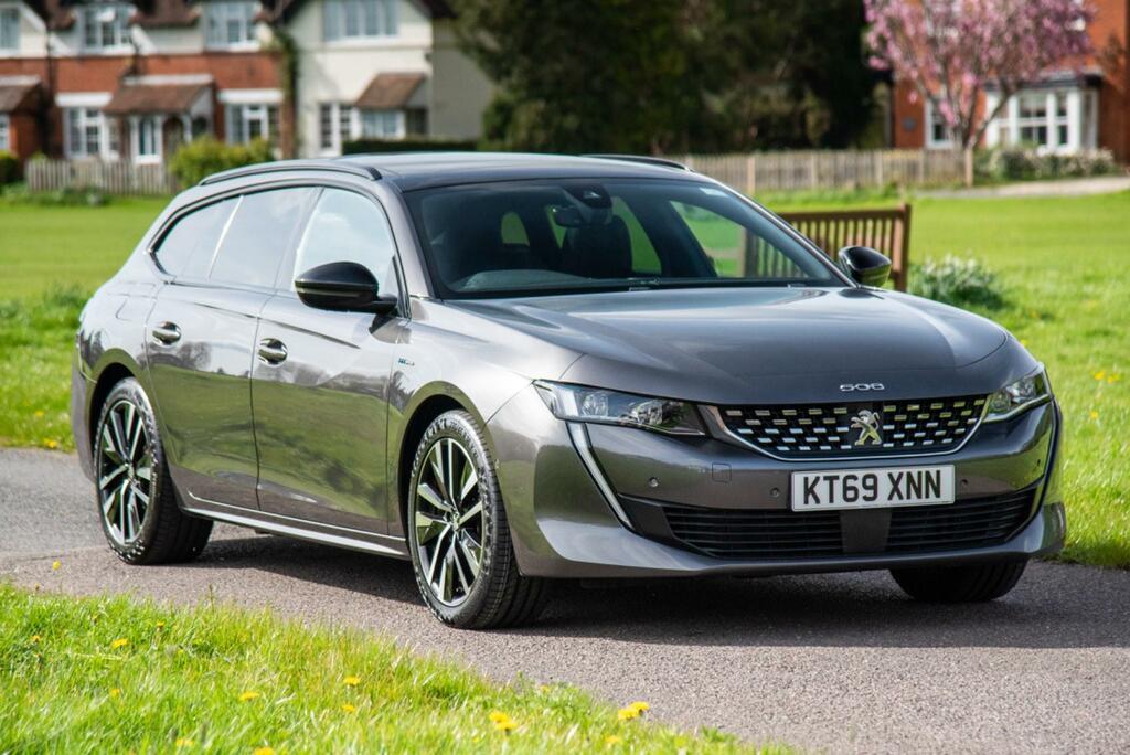 Compare Peugeot 508 Ss Sw Gt KT69XNN Grey