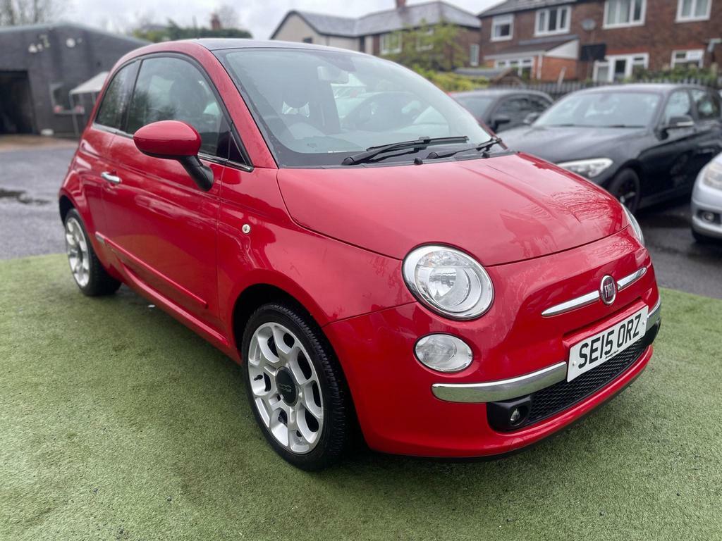 Compare Fiat 500 500 Lounge SE15ORZ Red