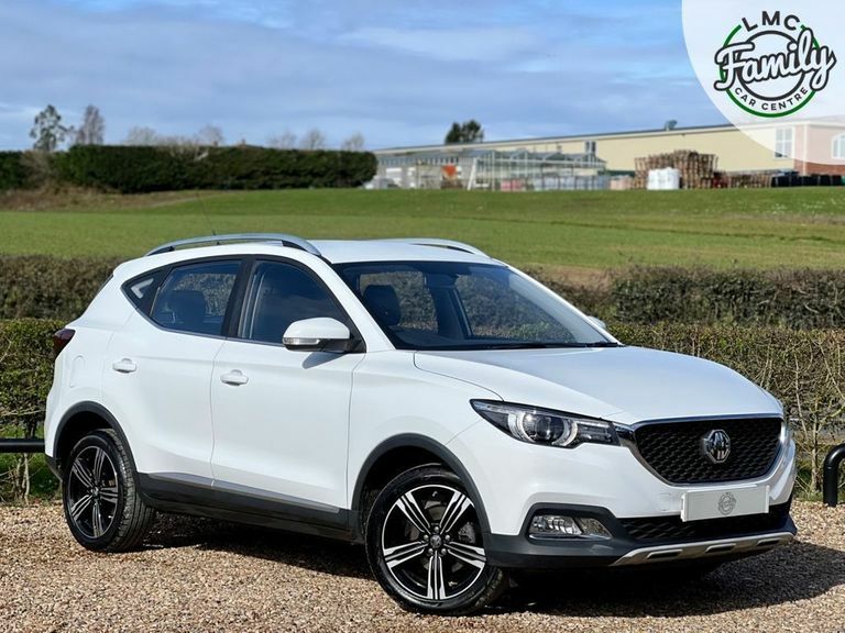 MG ZS 1.5 Exclusive 105 Bhp White #1