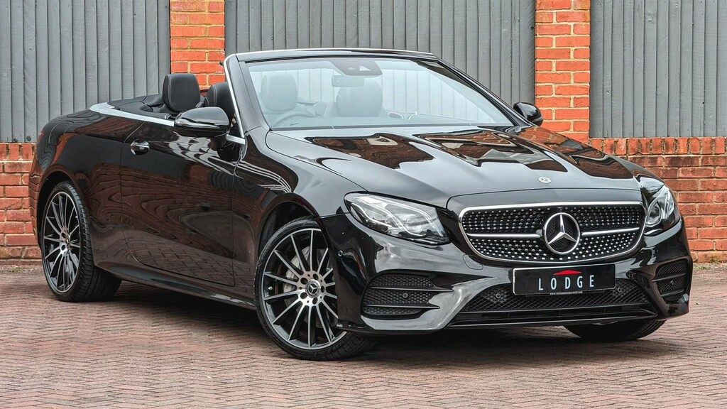 Compare Mercedes-Benz E Class E 400 D 4Matic Amg Line Premium Plus OV70KHT Black