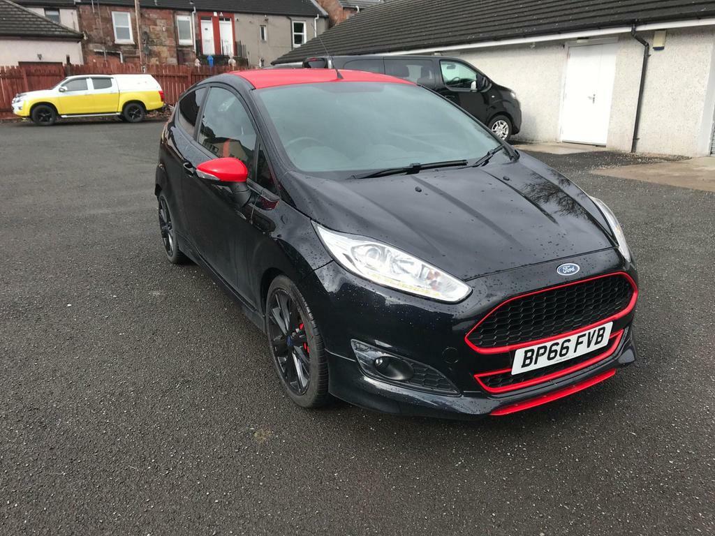 Compare Ford Fiesta 1.0T Ecoboost St-line Euro 6 Ss BP66FVB Black