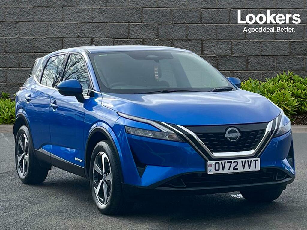 Compare Nissan Qashqai 1.5 E-power Acenta Premium OV72VVT Blue