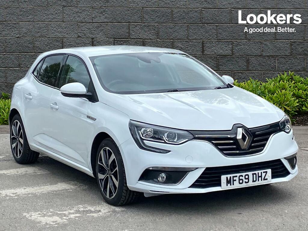 Compare Renault Megane 1.3 Tce Iconic MF69DHZ White