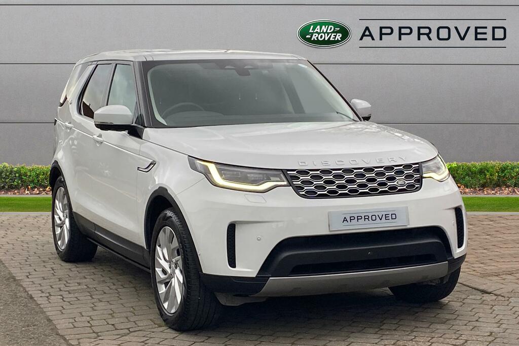 Compare Land Rover Discovery 3.0 D300 S ET22JZA White