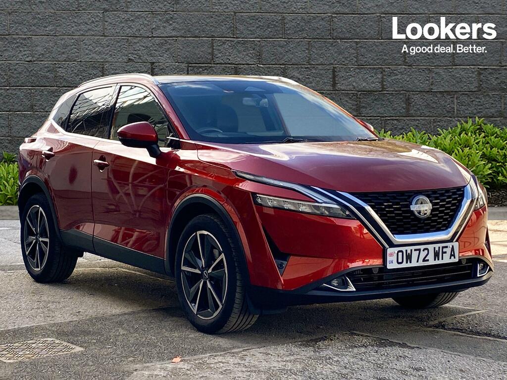 Compare Nissan Qashqai 1.3 Dig-t Mh Tekna OW72WFA Red