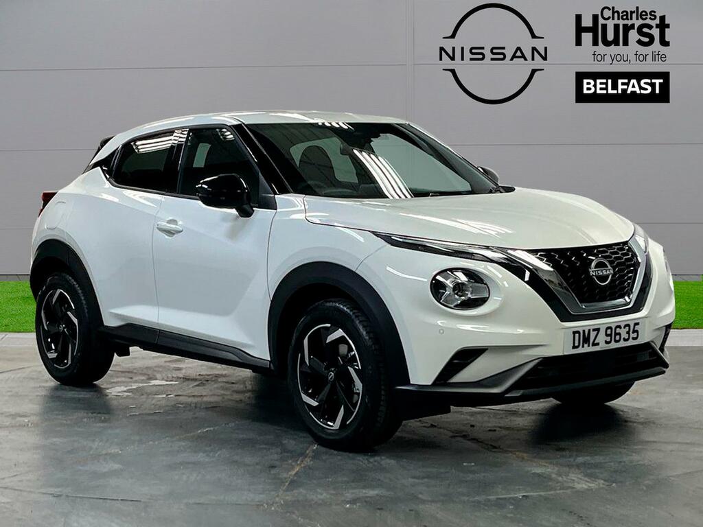 Compare Nissan Juke 1.0 Dig-t 114 N-connecta DMZ9635 White