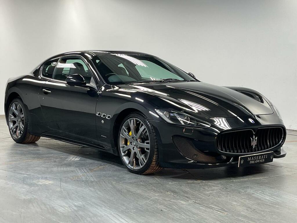 Compare Maserati GranTurismo V8 Sport Mc Shift LJ64PUK Black