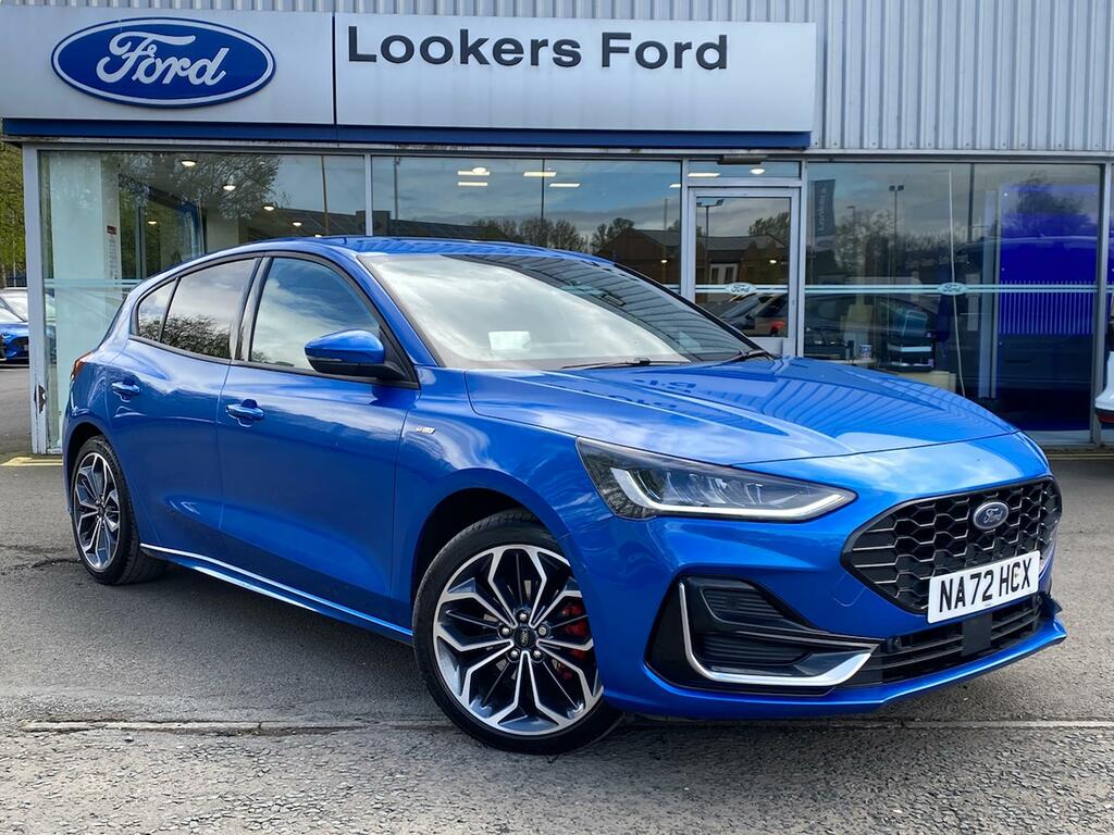 Compare Ford Focus 1.0 Ecoboost Hybrid Mhev 155 St-line Vignale NA72HCX Blue
