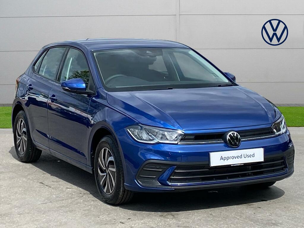 Compare Volkswagen Polo 1.0 Tsi Life LF24MUE Blue