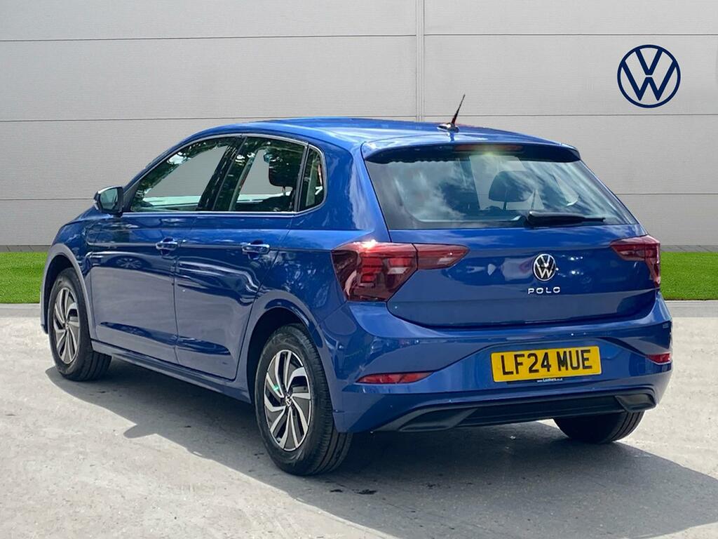 Compare Volkswagen Polo 1.0 Tsi Life LF24MUE Blue