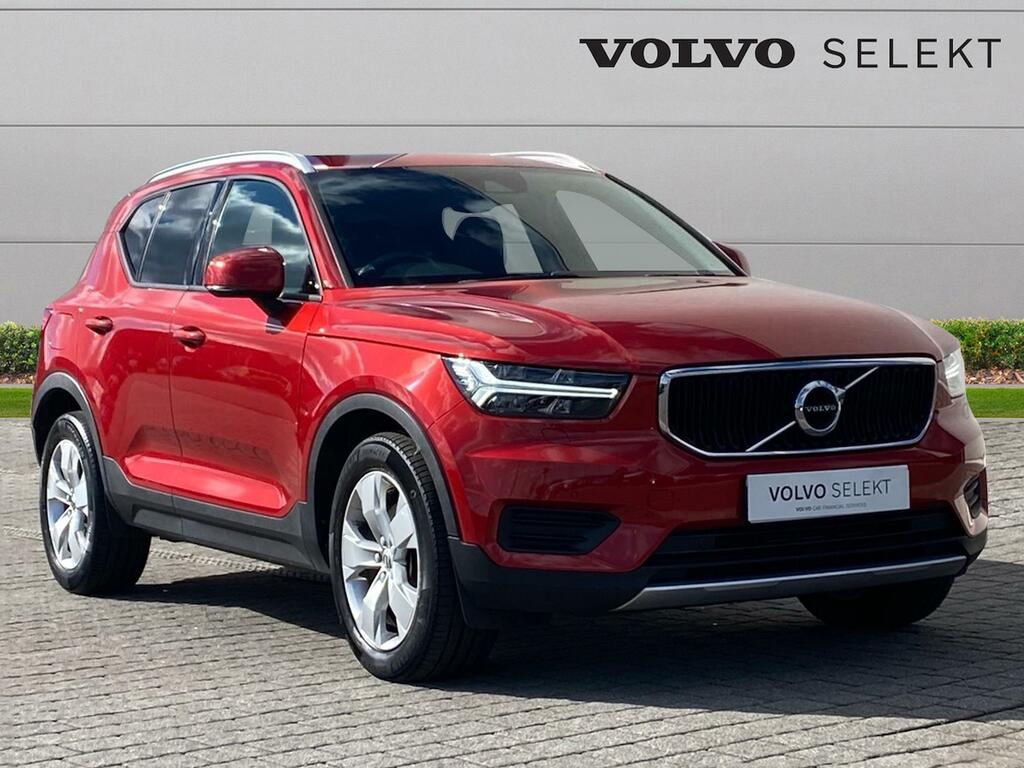Compare Volvo XC40 2.0 D3 Momentum Awd Geartronic KM69BJJ Red