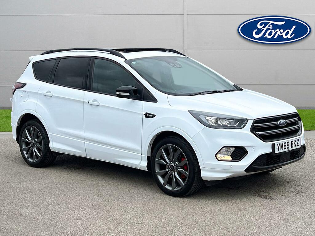Compare Ford Kuga 1.5 Ecoboost St-line Edition 2Wd YM69BKZ White