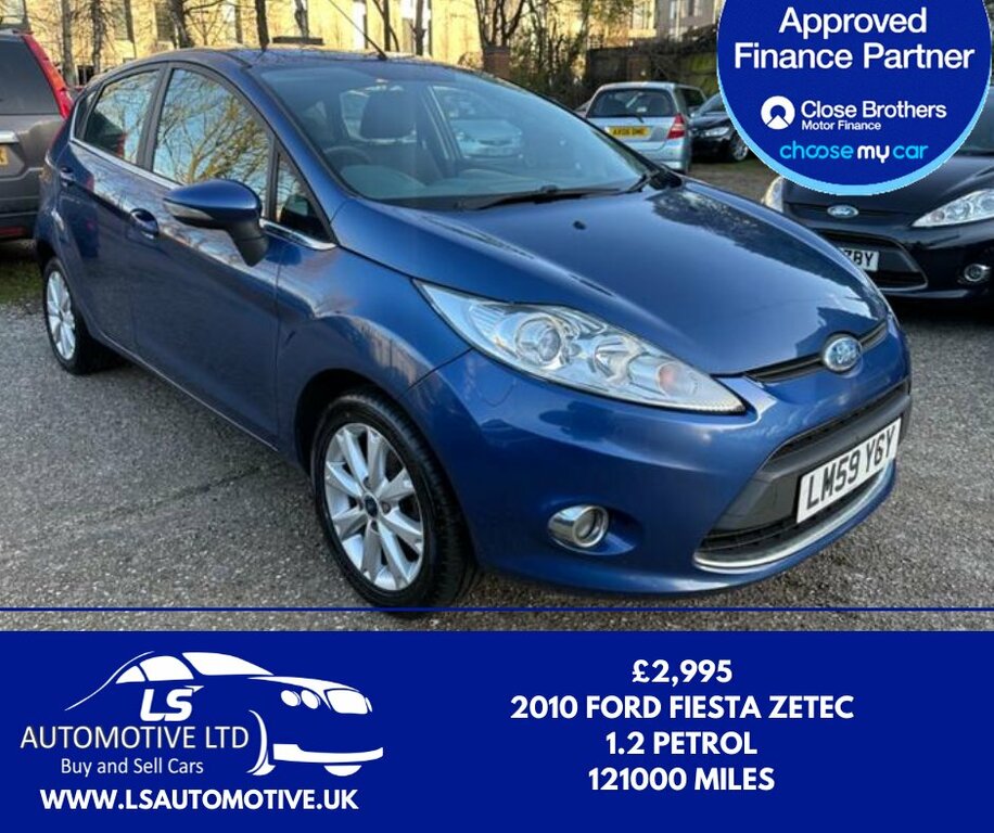 Compare Ford Fiesta 1.3 Zetec 2010 LM59YGY Blue