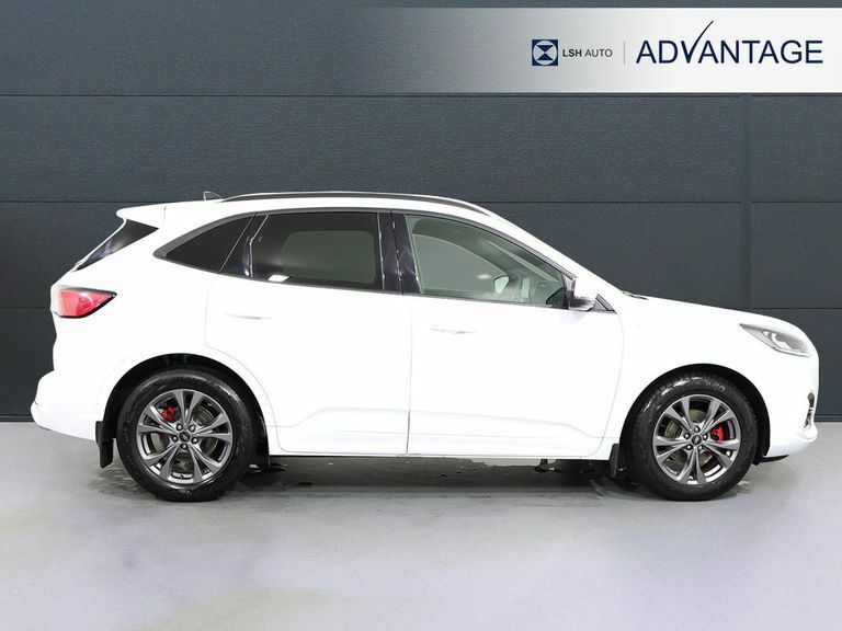 Compare Ford Kuga 2.0 Ecoblue Mhev St-line BP22WVD White