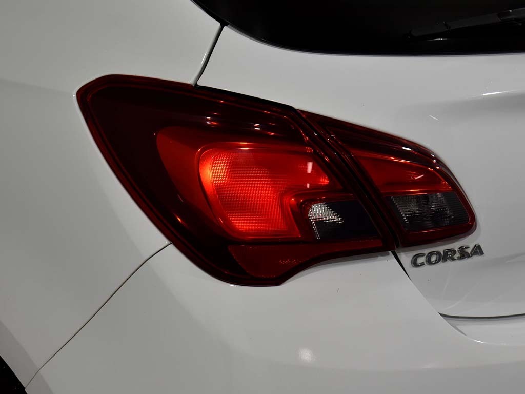 Compare Vauxhall Corsa 1.4 Sri Vx-line Nav Black L30DGS White