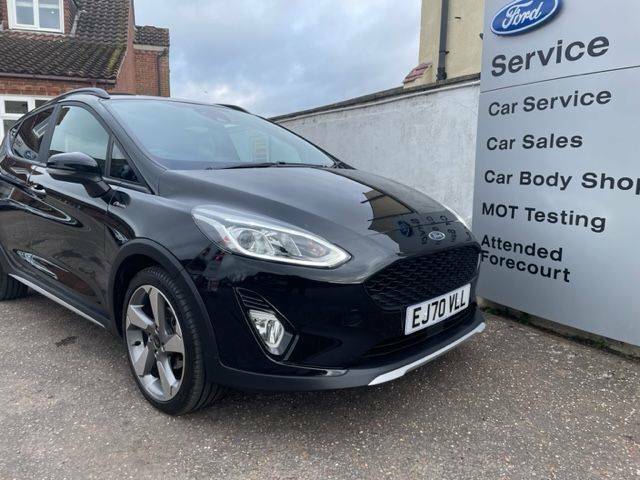 Compare Ford Fiesta 1.0T 125Ps Ecoboost Hybrid Mhev Active Edition EJ70VLL Black