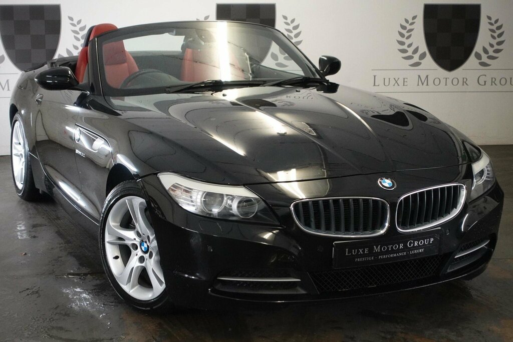 BMW Z4 2011 61 3.0 Black #1