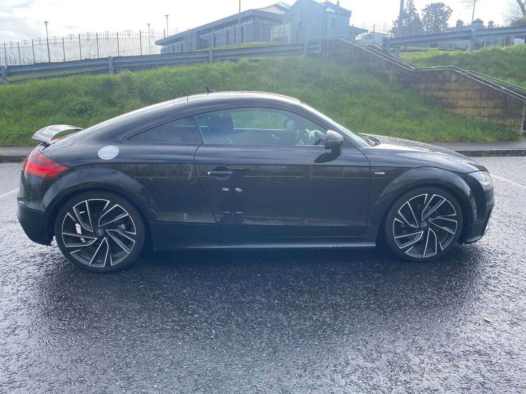 Audi TT 2.0 Tdi Quattro Black Black #1