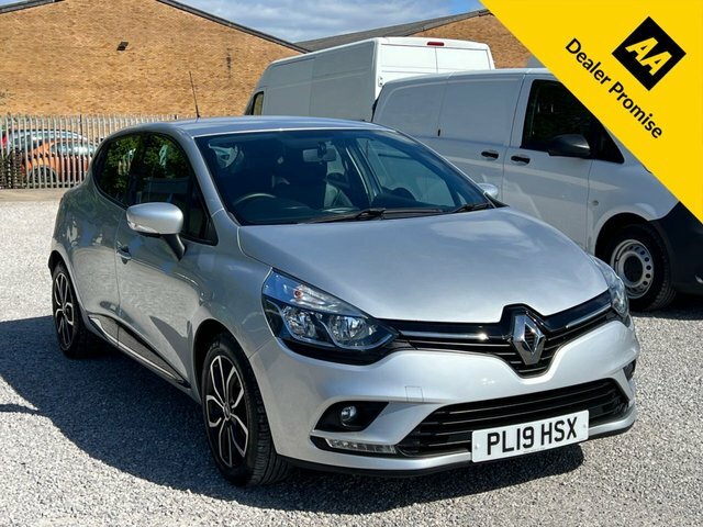 Compare Renault Clio 1.5 Play Dci 89 Bhp PL19HSX Silver