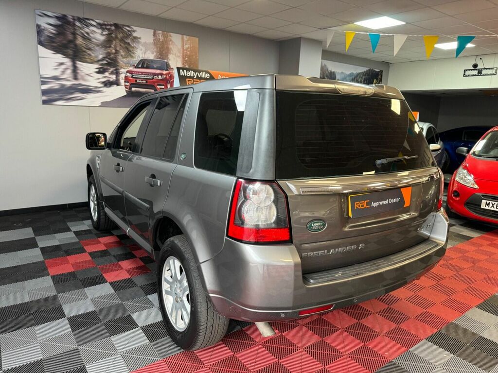 Compare Land Rover Freelander 2 4X4 2.2 Sd4 Xs Commandshift 4Wd Euro 5 20111 GD11EKL Grey