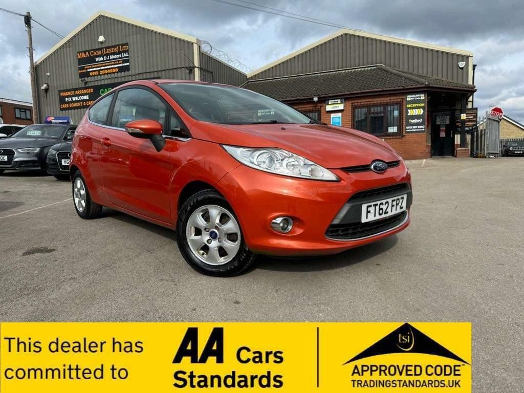 Compare Ford Fiesta Fiesta Zetec Econetic Tdci FT62FPZ Red