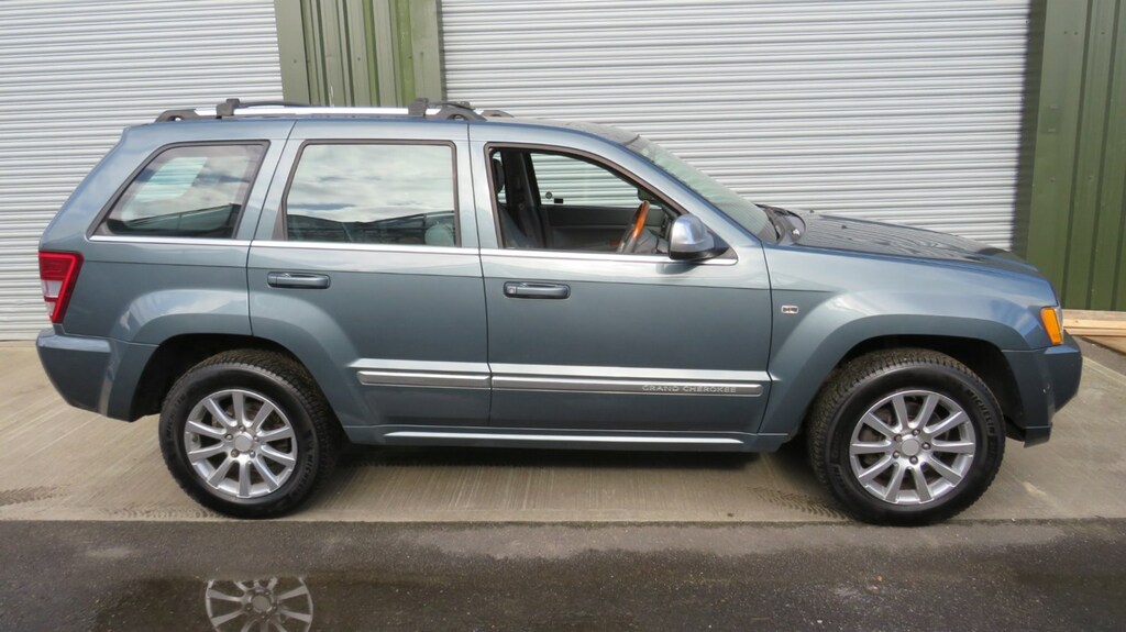Jeep Grand Cherokee 3.0 Crd Overland Silver #1