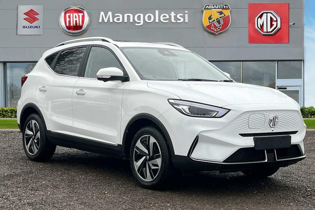 Compare MG ZS 72.6Kwh Trophy Connect MF73TWY 