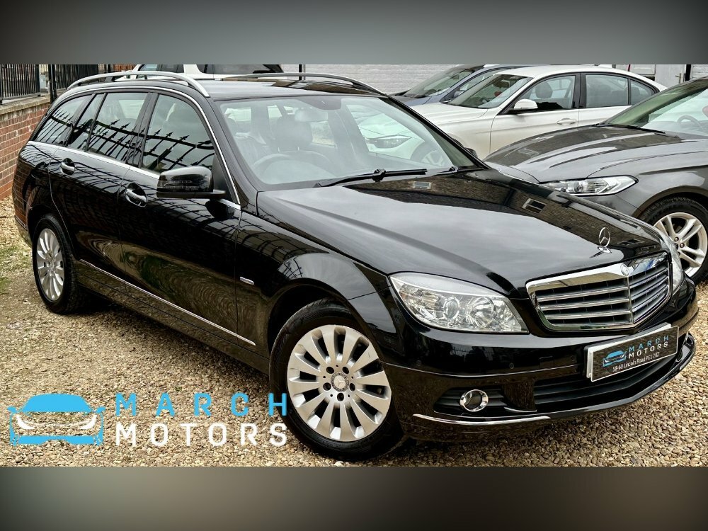 Compare Mercedes-Benz C Class 2.1 C200 Cdi Blueefficiency Elegance Estate Di LT11MGE Black